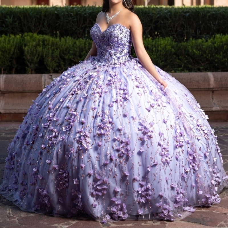 Lavender Quinceanera Dresses Ball Gown Off The Shoulder Applique Flower Beading Tull Corset Party Birthday Sweet 16 Dress