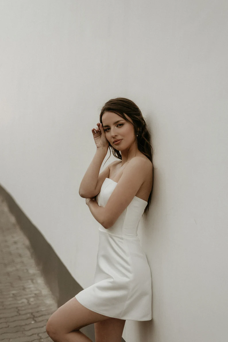 Elegant Short Wedding Dresses Strapless Detachable Puff Sleeves Open Back Satin Bridal Gown Women Above-Knee Vestidos De Noiva