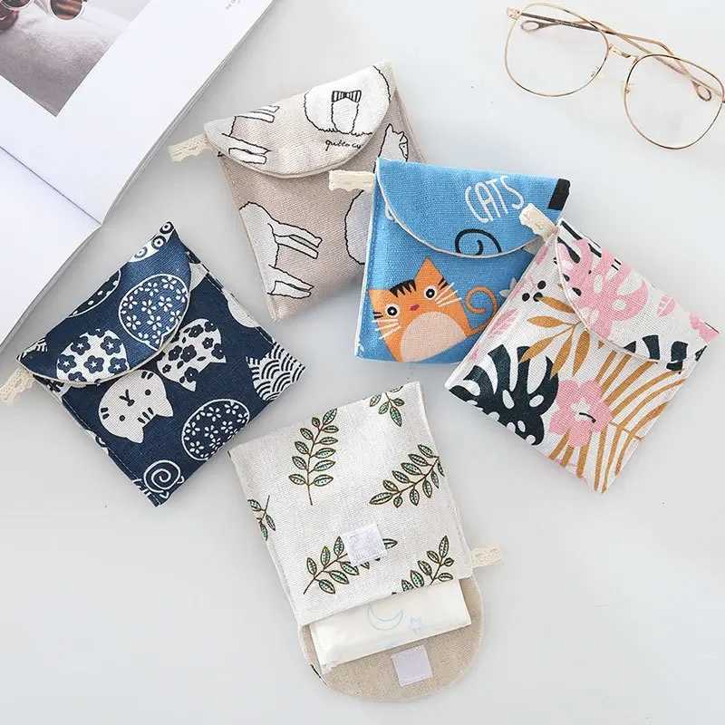 Portable Womens Cosmetics Organizer Sanitary Napkins Storage Bag Girl Cute Coin Card Sanitary Pad Bag Small Cosmetics Bag W250109