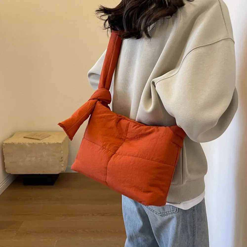 Solid Color Shoulder Messenger Bags Down Cott Padded Large Capacity Shopping Bag Lightweight Quilted Totes for Women GirlsXJ250108