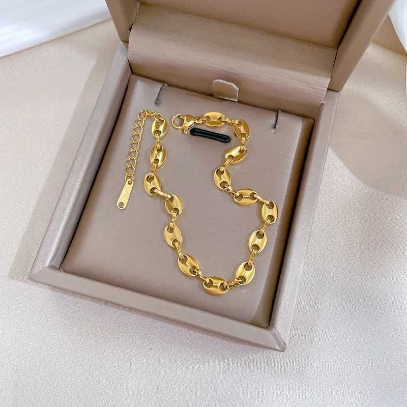 Stainl Steel Hip Hop Cuban Coffee Bean Chain Bracelets for Women Girls Tren Hand Accories Jewelry Birtay GiftsXJ250109