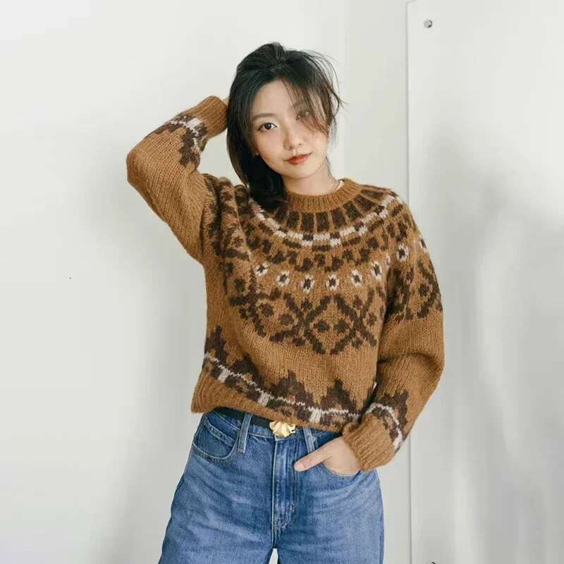 Women 2024 New Autumn And Winter Fair Isle Jacquard Pullover Sweater/Big Flare Jeans