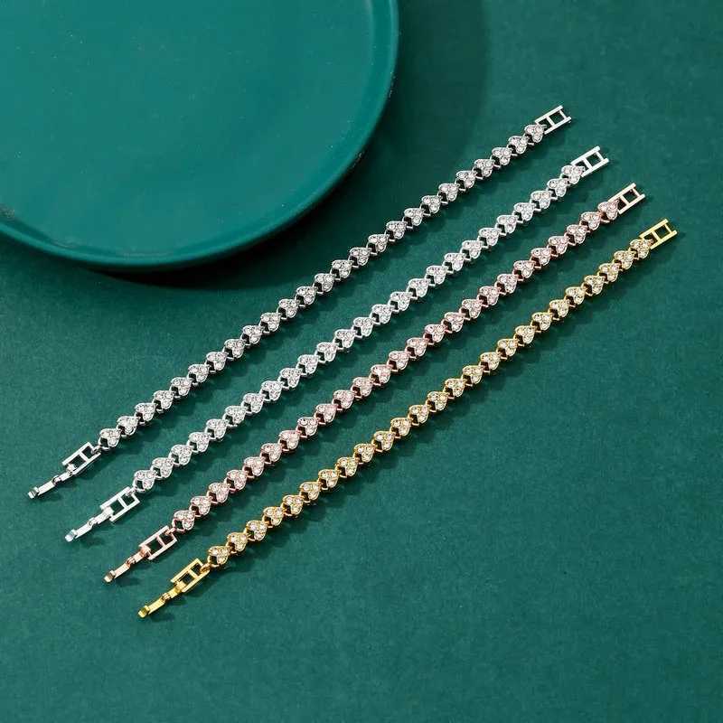 Fashionable Exquisite Luxurious And High-End Crystal Simple And Creative Roman BraceletXJ250109