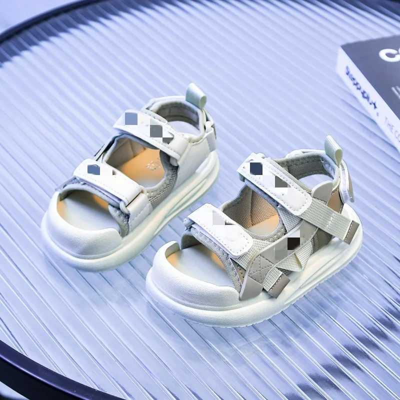 Childrens summer fashionable soft soled sandals fashionable casual beach shoes breathable girls soft soled sandals Nino W250108