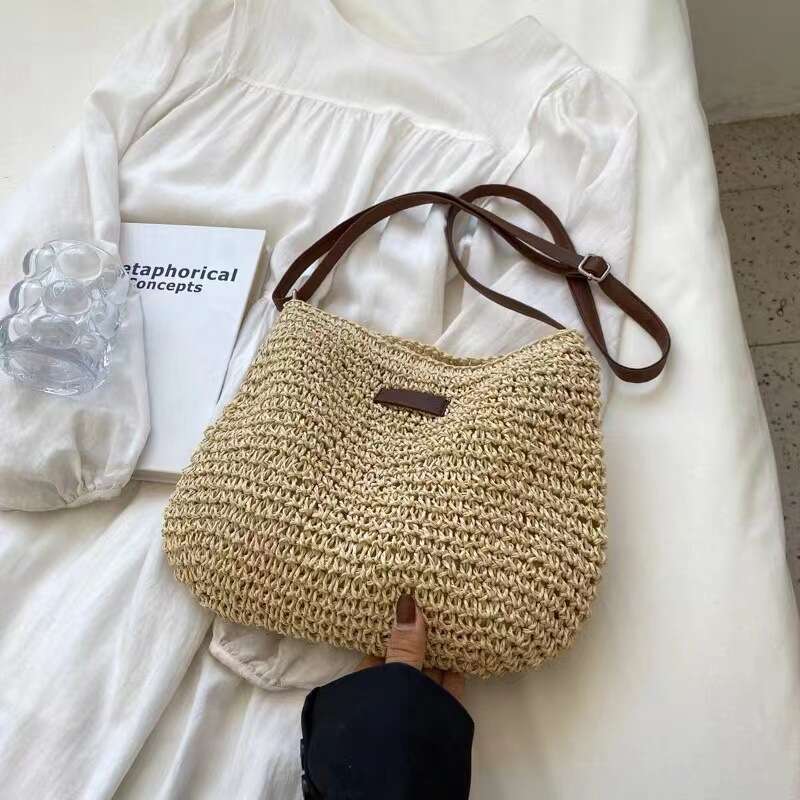 Factory Direct New Simple Single Shoulder Straw Woven Holiday Beach Bag Versatile Women's Bags