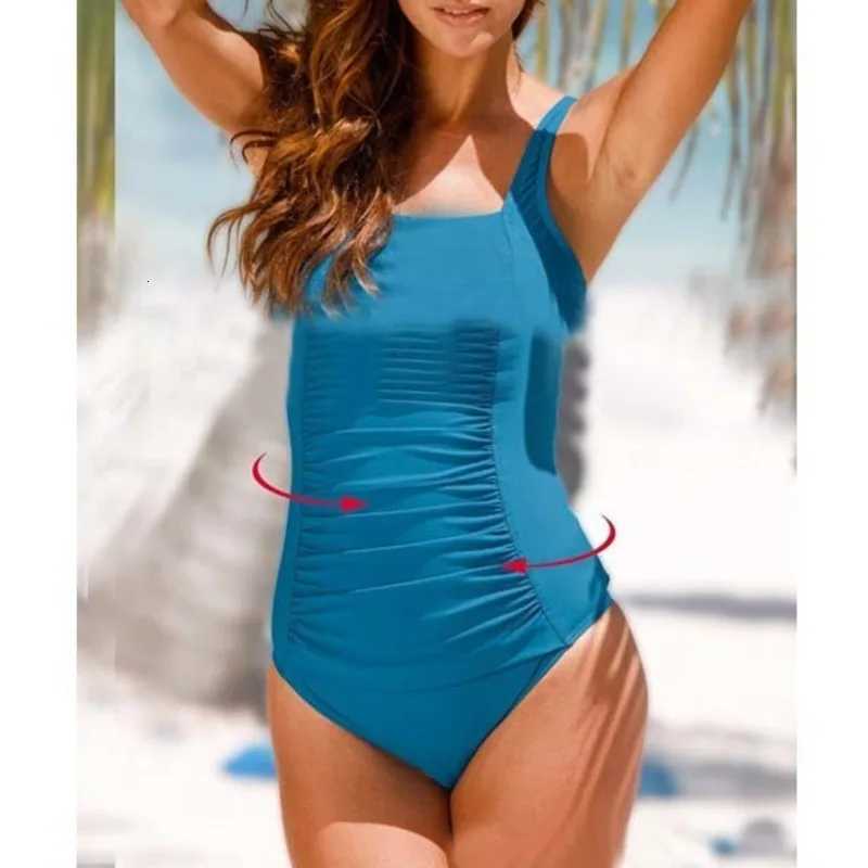 Sexy Dot One-Piece Large Swimsuits Closed Plus Size Swimwear For Pool Beach Body Bathing Suit Women Summer Fa Swimming SuitXJ240108