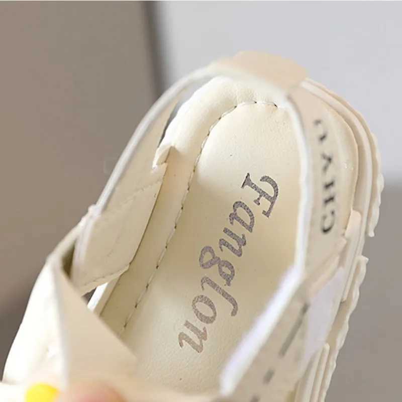 Childrens protective sandals summer beach anti kick soft shoes childrens first step on foot newborn photography props W250108