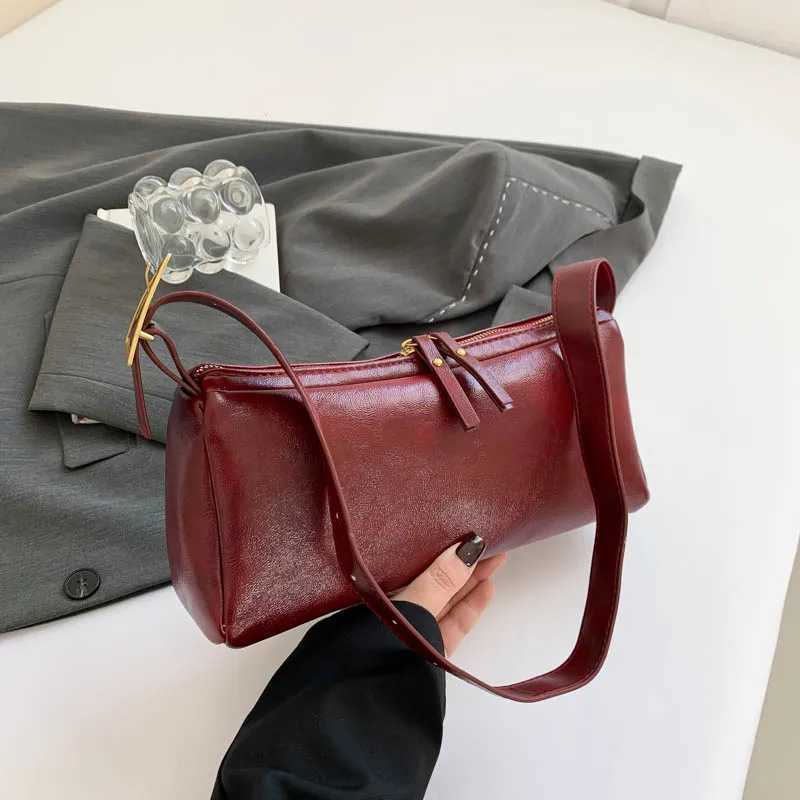 Casual Fi Solid PU Shoulder Bags Zipper Simple Versatile High Quality Large Capacity Crossbody Bags for Women 2025 Hot SaleXJ250108