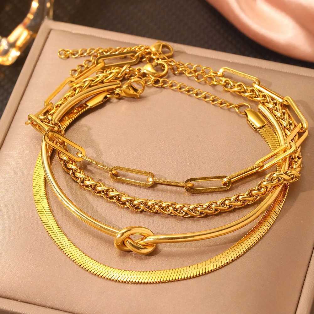 Stainl Steel Bracelets 4 pieces Multi-layer Mixed Chain hip-hop Exaggerated Bracelet For Women Jewelry Party Wear New PopularXJ250109