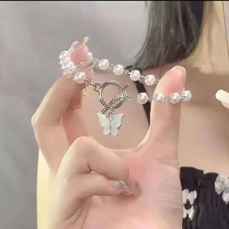 Temperament Butterfly Pearl Pendant Bracelet Ladies Girl Trend Charm Bracelet Friendship Bracelets Birtay Jewelry Gift WomenXJ250109