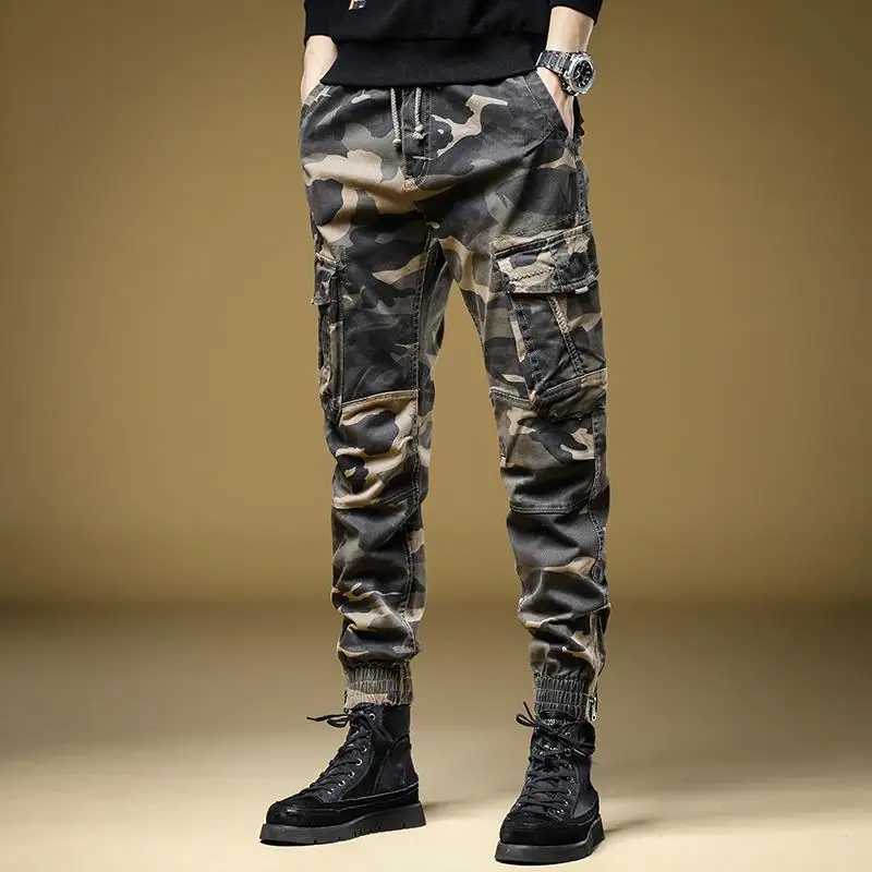 Mens lightweight luxury outdoor sports camouflage jeans durable harem style denim pants loose fit multi pocket cargo jeans; M250109