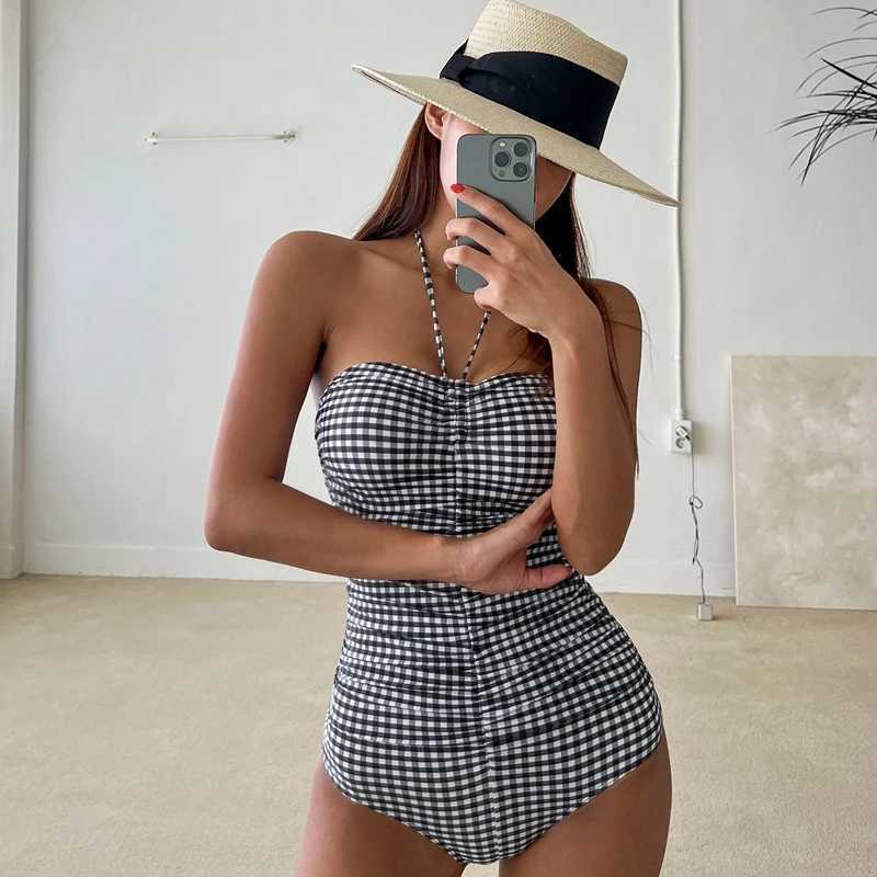 Women Sexy Bandeau One Piece Swimsuit Korea Sty Swimwear Plaid Monokini Open ss Bandage Push Up Bathing SuitXJ240108