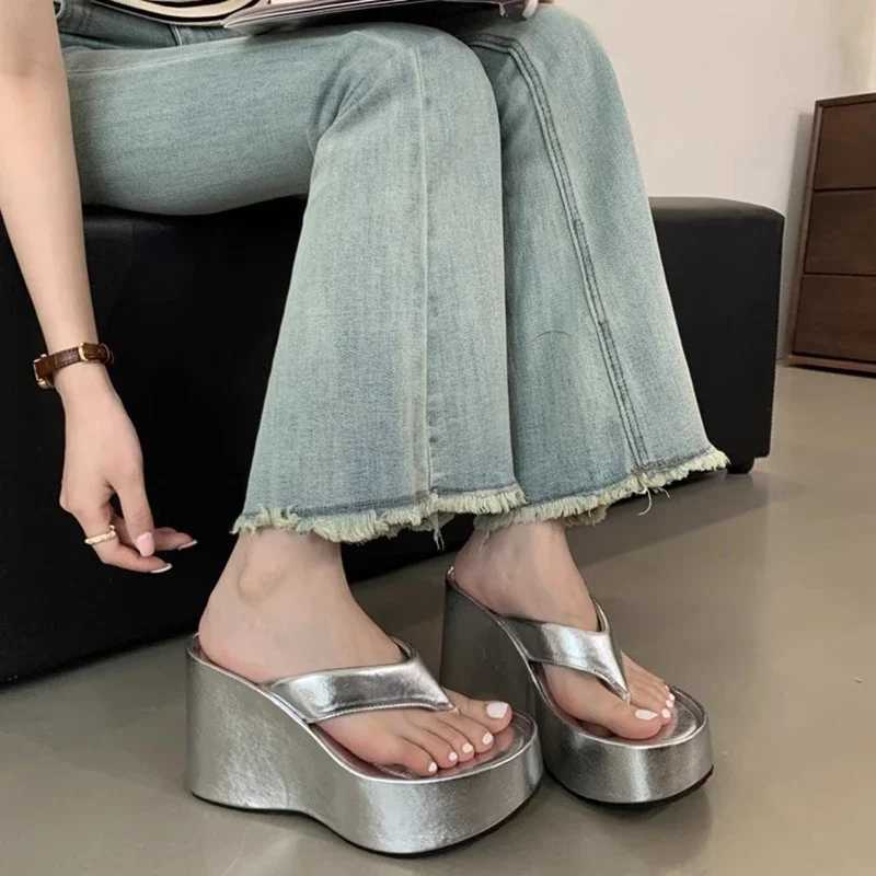 New Arrival Design summer short and chubby womens slippers fashion platform wedge high heels silver womens shoes Zapatillas De Mujer T250108