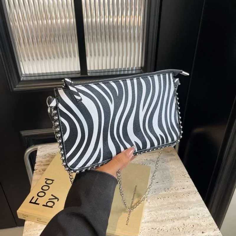 New Leopard Crossbody Bags For Women Fi Chain Mobile Phe Purse Travel Vai Shoulder Messenger Bag Sac A Main FemaleXJ250108