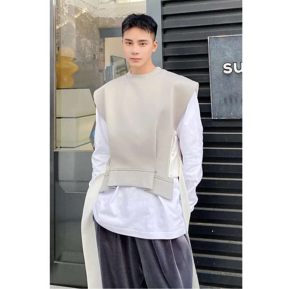 Pleated Ribbon Patchwork Design Fashion New Sleeveless Vests Original Personality Trendy Men High Street Waistcoat