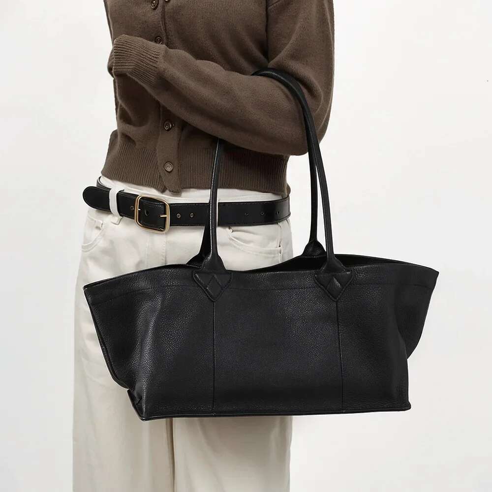 Motingsome 100% Natural Leather Bag Woman Shoulder Underarm Pillow Bags Chic French Style Lady Daily Purse Black Tote 2025 New