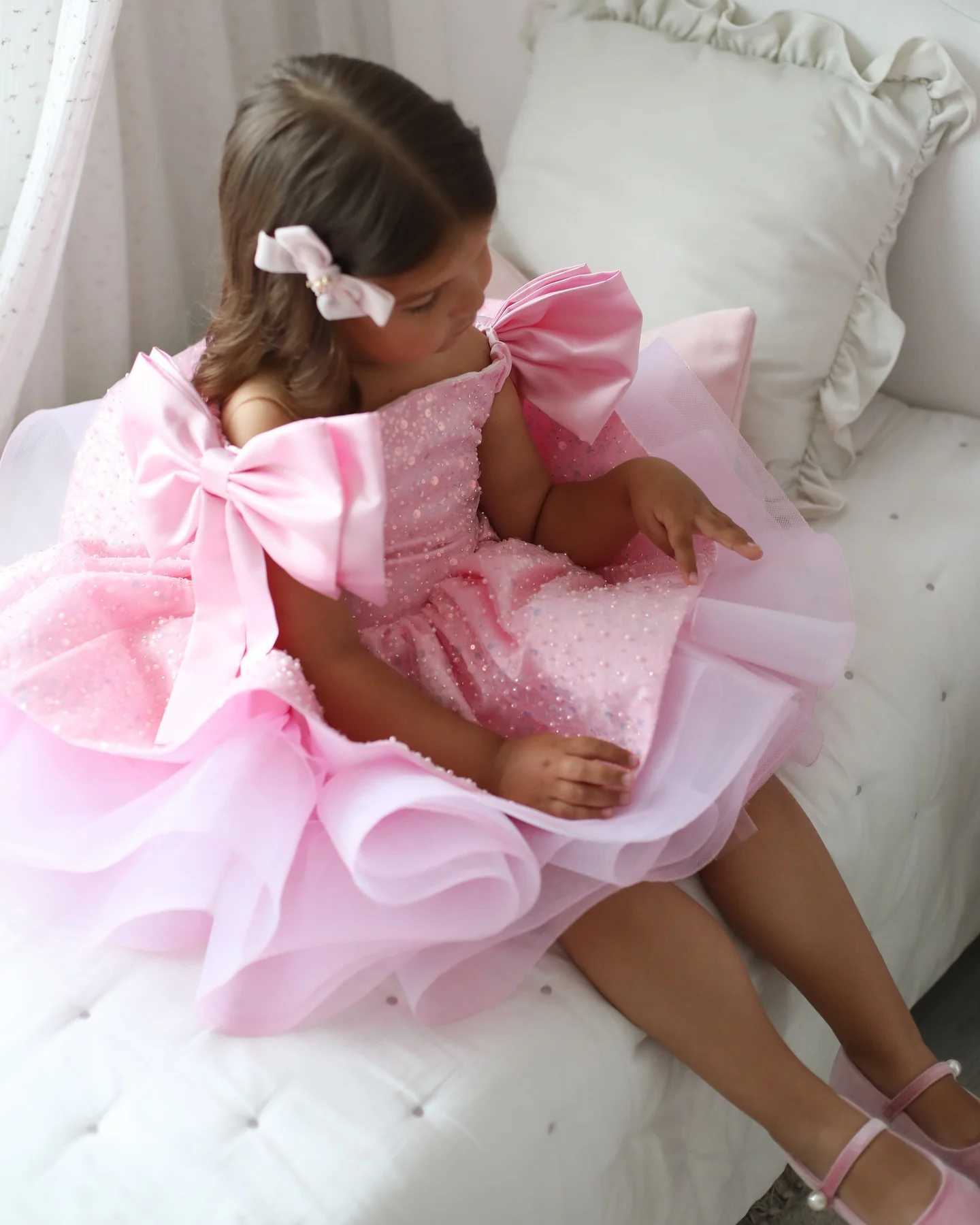 Sparkling Pink Flower Girl Dress For Wedding Puffy Sequins Beading With Bow Lovely Kids Birthday Par First Communion Ball GownXJ250108