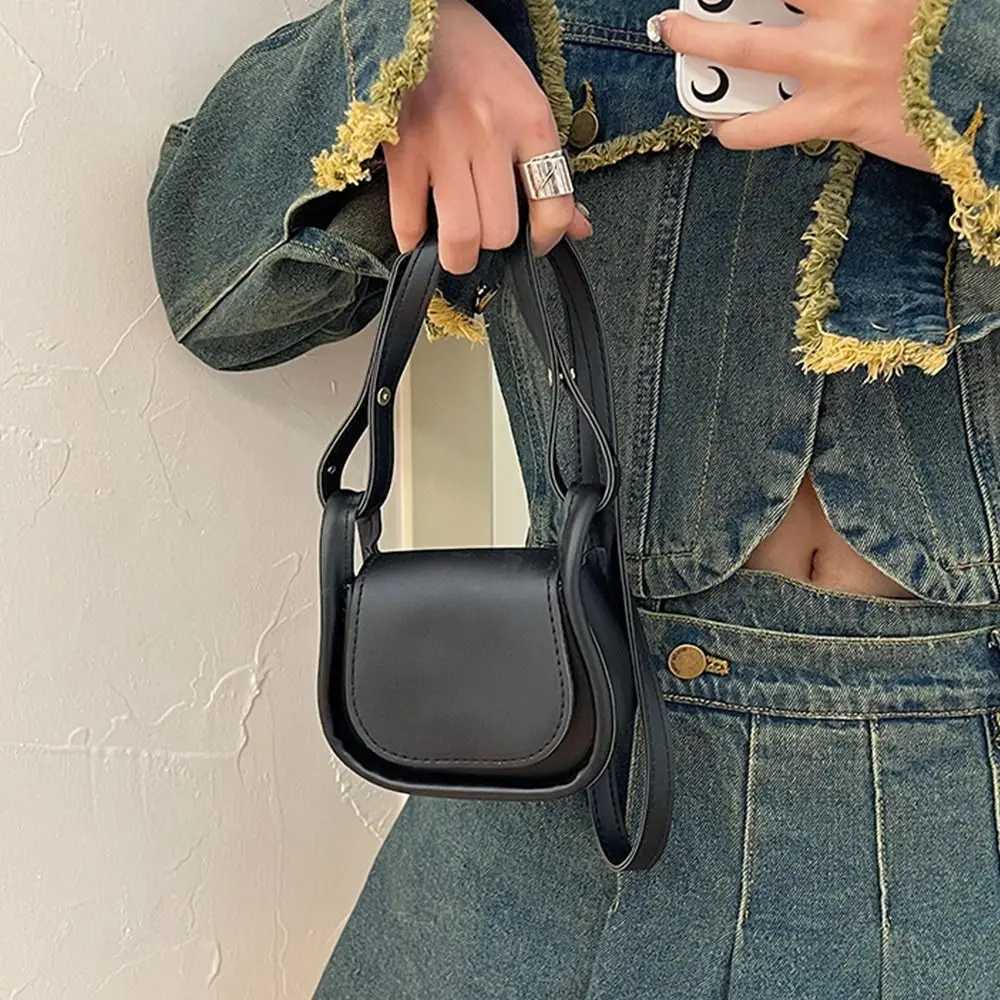 Sweet Mini Crossbody Bag Summer Clothes Mah Pouch Portable Lipstick Makeup Bag Girl Cute Shoulder BagXJ250108