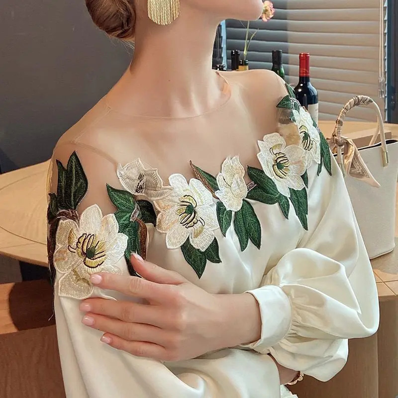 Fashion Womens Blouse Flowers ed Long Sleeves Round Neck Mesh Stitching Shirt Loose Temperament Clothes Top 250109