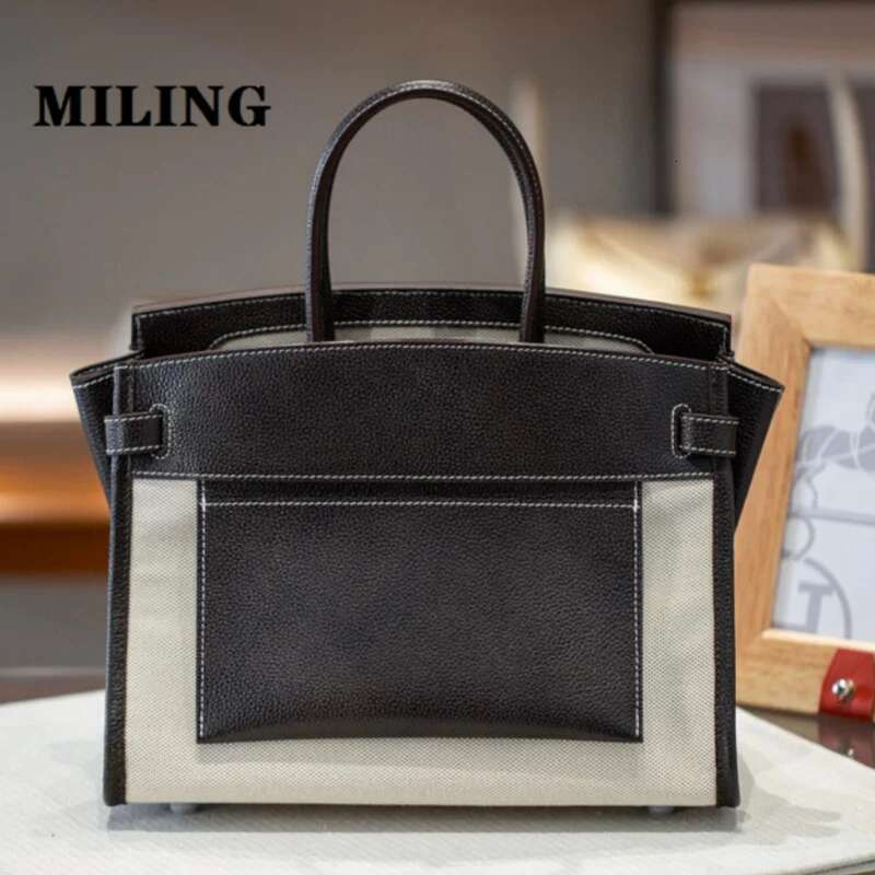 Women's Large Capacity Tote Bag Design Leather Splicing Canvas Handbags Ladies 2024 New Classic Commuting Satchels