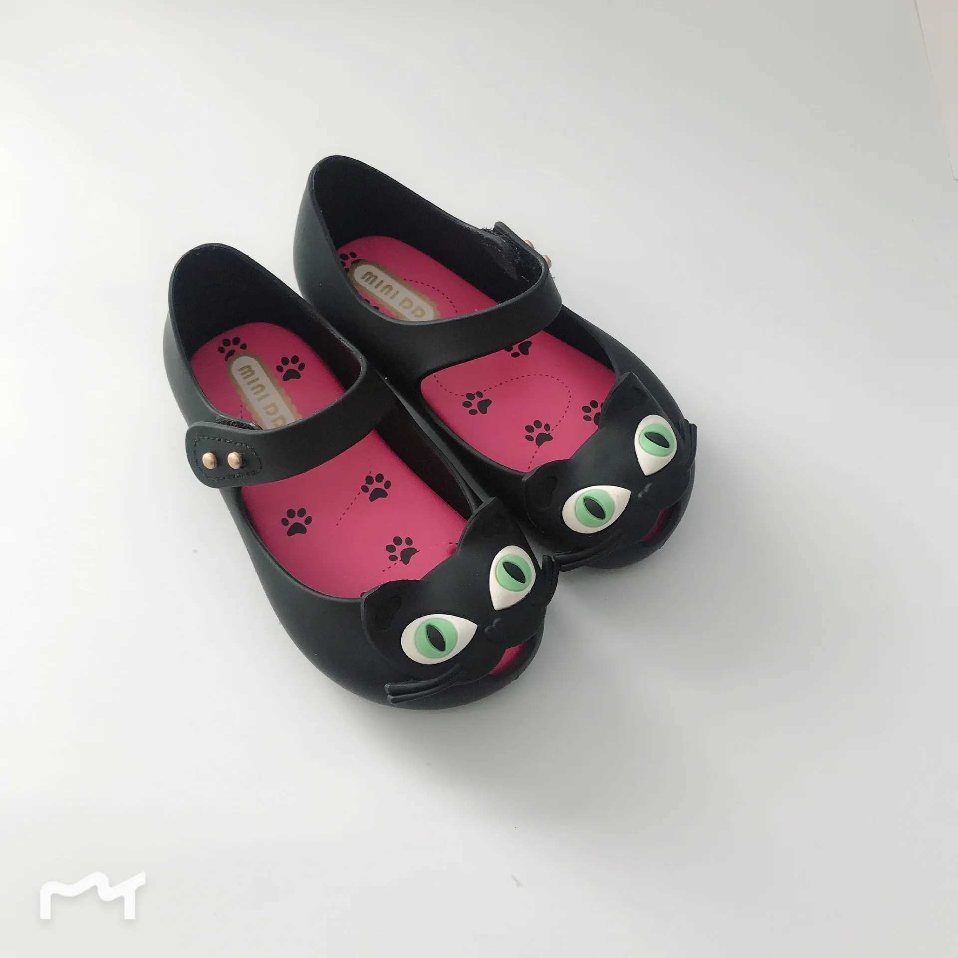 New girl princess shoes childrens cat jelly shoes childrens mini DD cute cat flat sandals comfortable sandals DD004 W250108