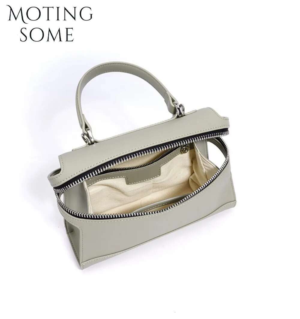 Motingsome 2025 Spring Niche Design New Retro Document Bags Exquisite Handbag Shoulder Crossbody Portable Satchel Daily Purses
