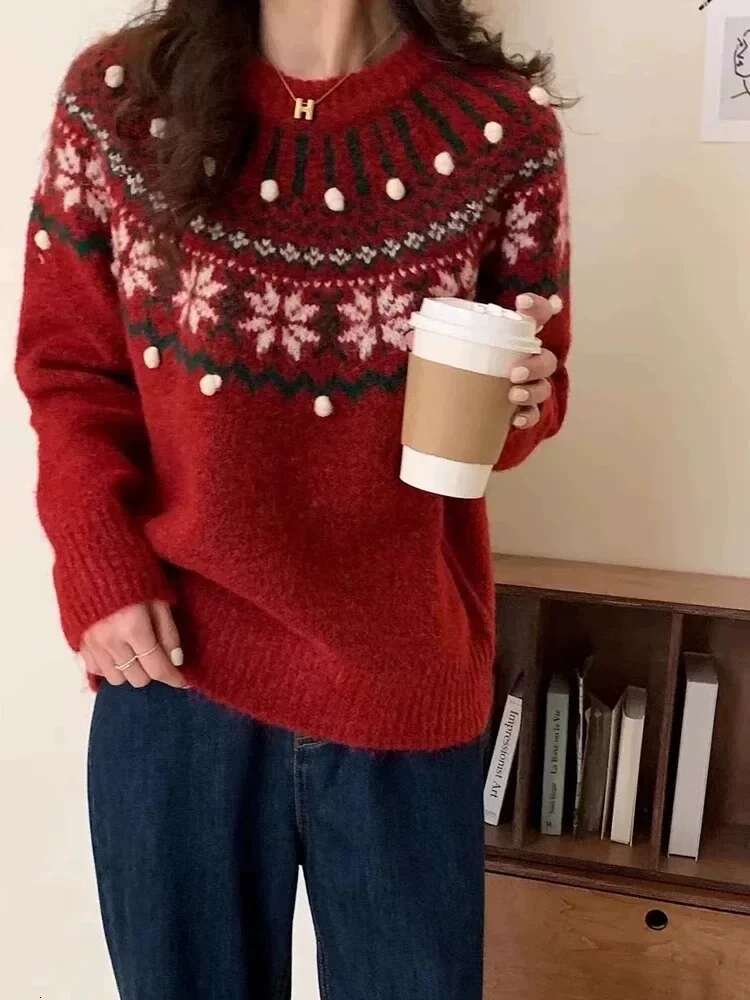 Retro Jacquard Christmas New Year Red Fair Isle Sweater For Women Loose Autumn And Winter Thickened Inner Knitted Top