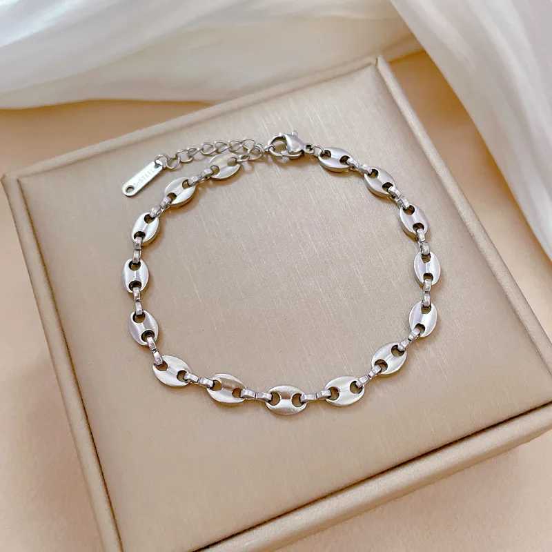 Stainl Steel Hip Hop Cuban Coffee Bean Chain Bracelets for Women Girls Tren Hand Accories Jewelry Birtay GiftsXJ250109