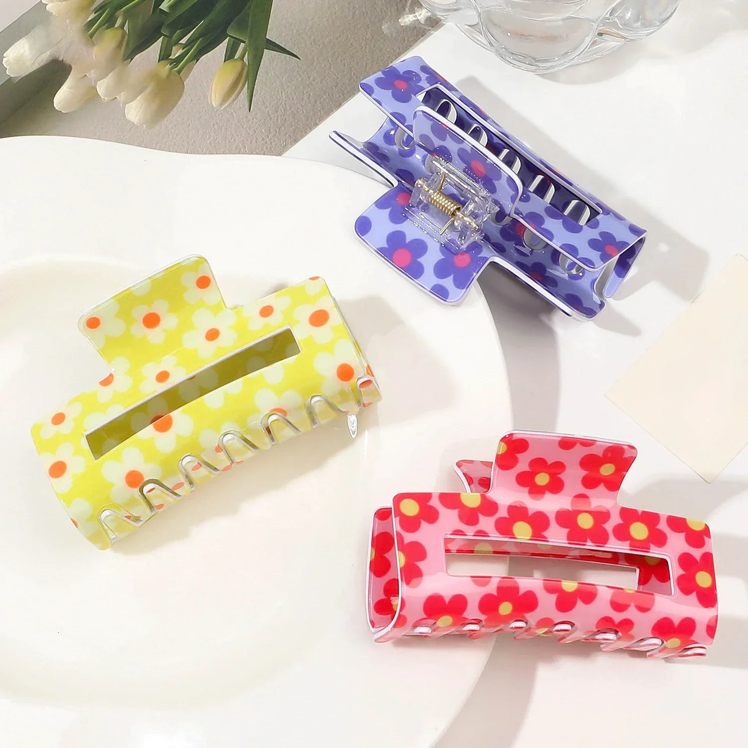 8.5cm Flower Printed Square Hair Clip Fashionable Simple Hairpin for Womens Back of Head Shark Clip Holiday Headdress Gift 250103