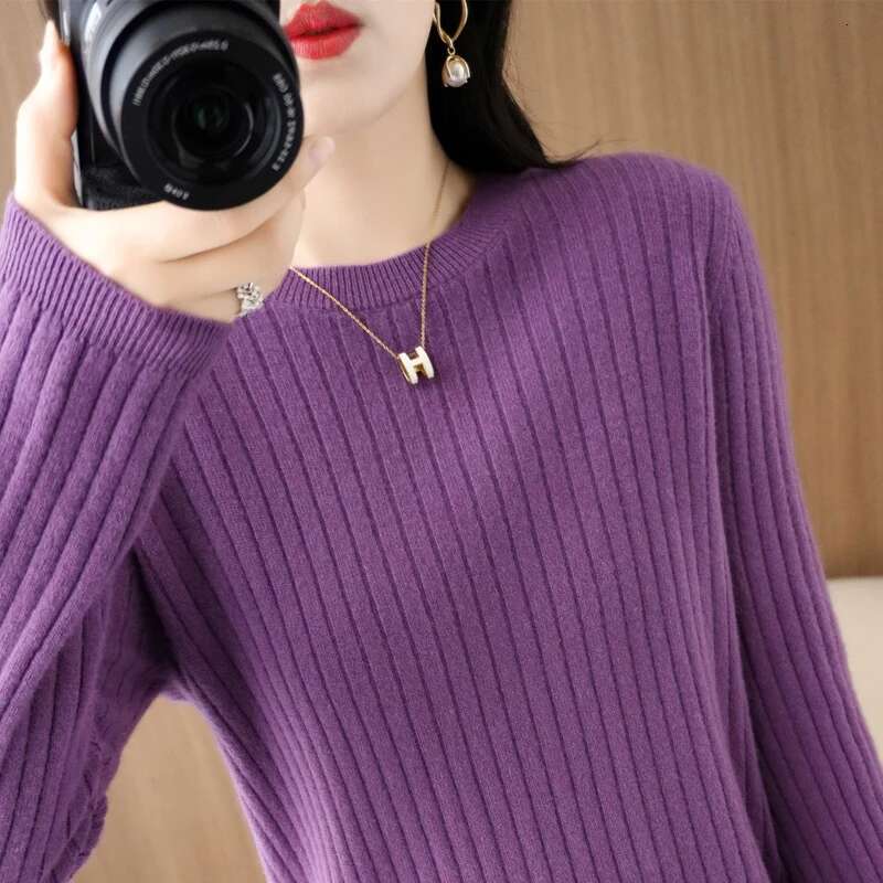 New Long Sleeved Women's Bottom Knitted Round Neck Pullover Sweater, Solid Color Top, Paired With Wool Sweater