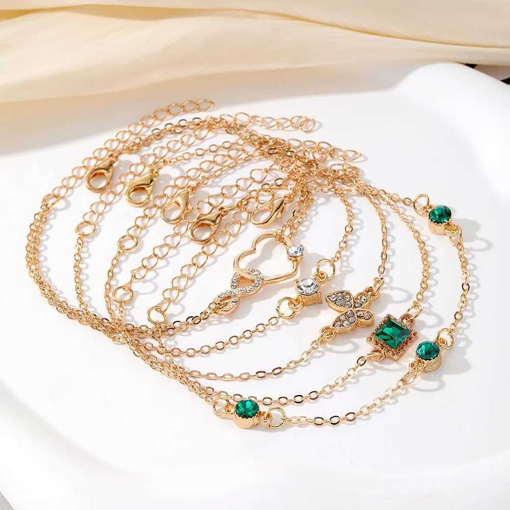 New Luxurious Geometry Square Green Crystal Bracelets Women Fashion Exquisite Butterfly Heart Metal Bracelets Set JewelryXJ250109