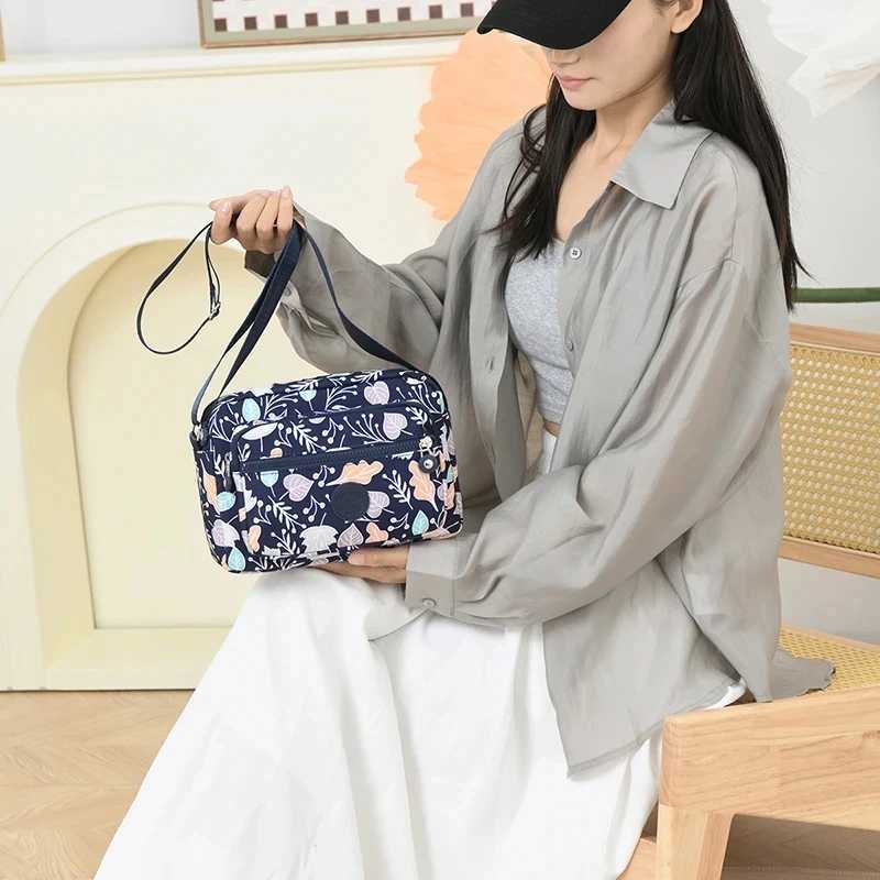 Multi-printed Oxford Cloth Shoulder Bag Multi-compartment Bag Mobile Phe Bag Water-repellent All-mah Womens Crossbody BagXJ250108