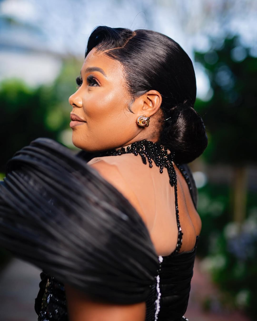 Black Mermaid Prom Dress with Sequined Veet & Beads - Stylish Formal Evening Gown for Special Ocns, Plus Size Available