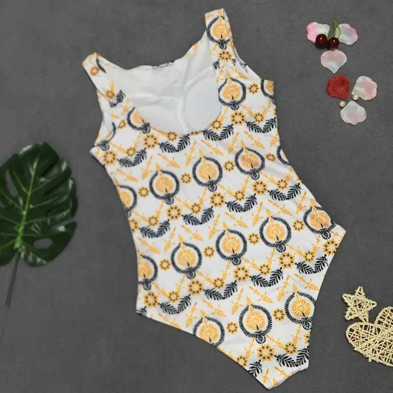 Sexy High Neck One Piece Swimsuit Women Swimwear Bather Halter Bathing Suit Swim Wear Print LadyXJ240108