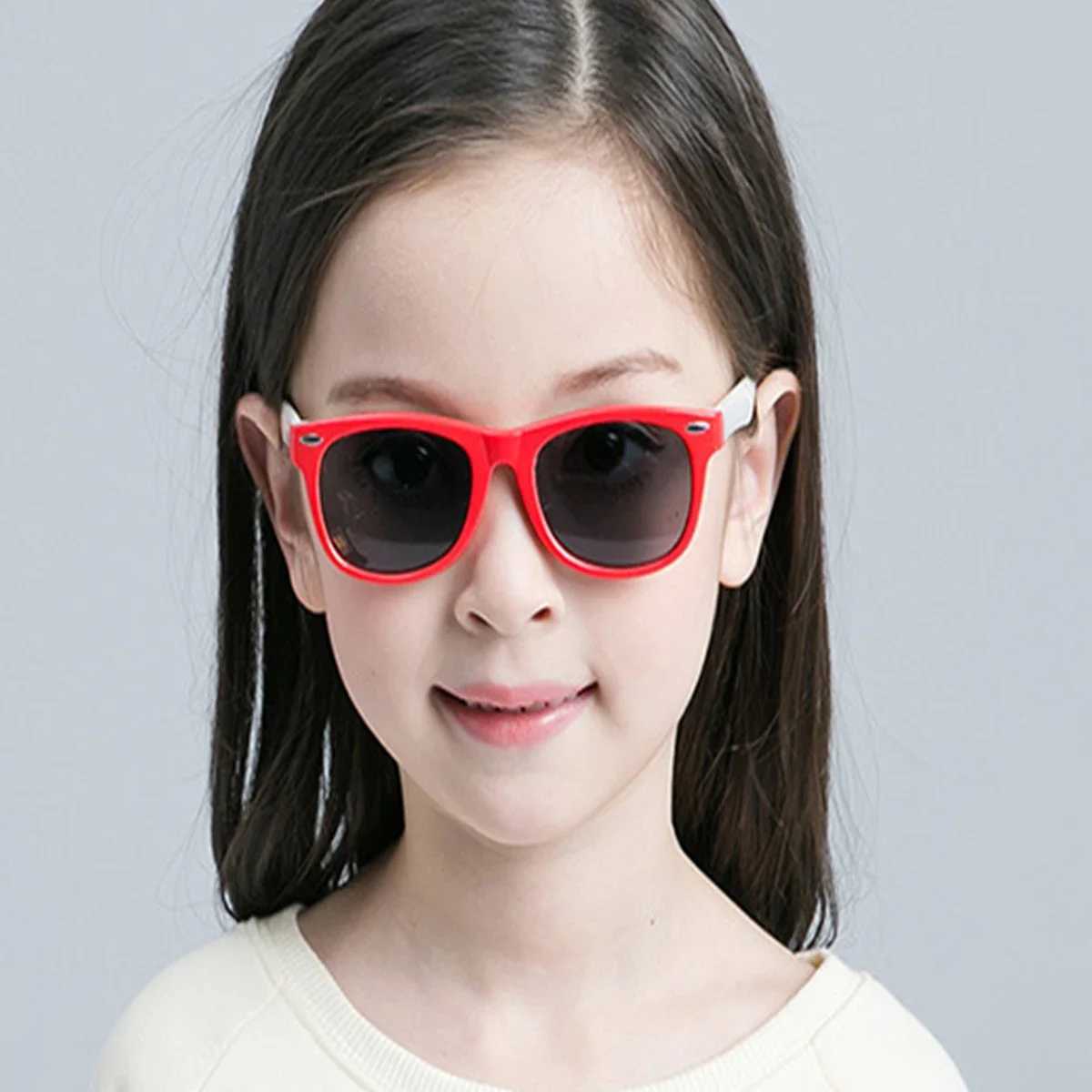 New polarized childrens sunglasses TR90 silicone boys and girls sunglasses childrens outdoor goggles UV400 W250109