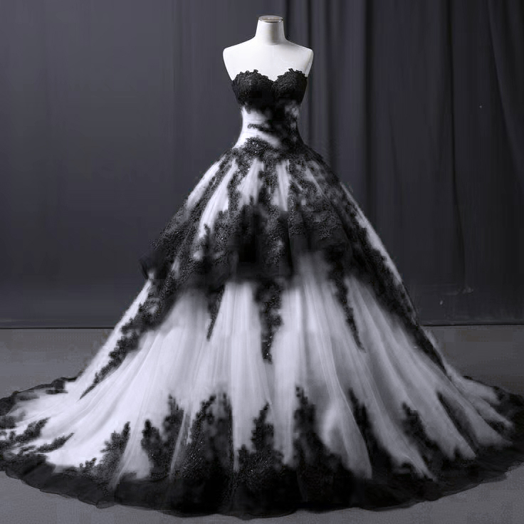 Black And White Wedding Dresses Sweetheart Neck Sleeveless Tiered Gothic Bridal Gowns Lace-Up Back Vintage Bride Dress 2025