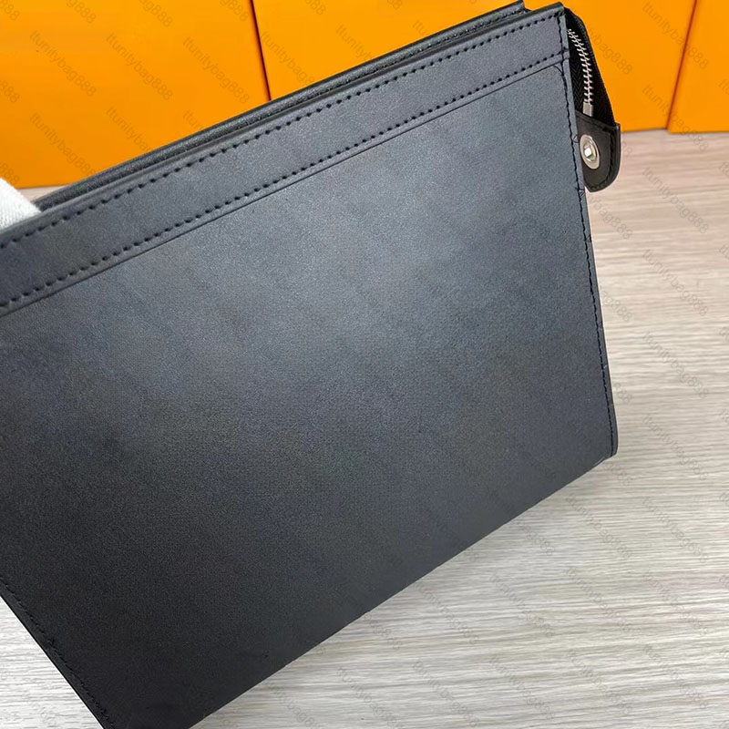 Designer Pochette Voyage Sac à Main Homme Femme Cuir Trousse de Toilette Pochette Portefeuille M61692