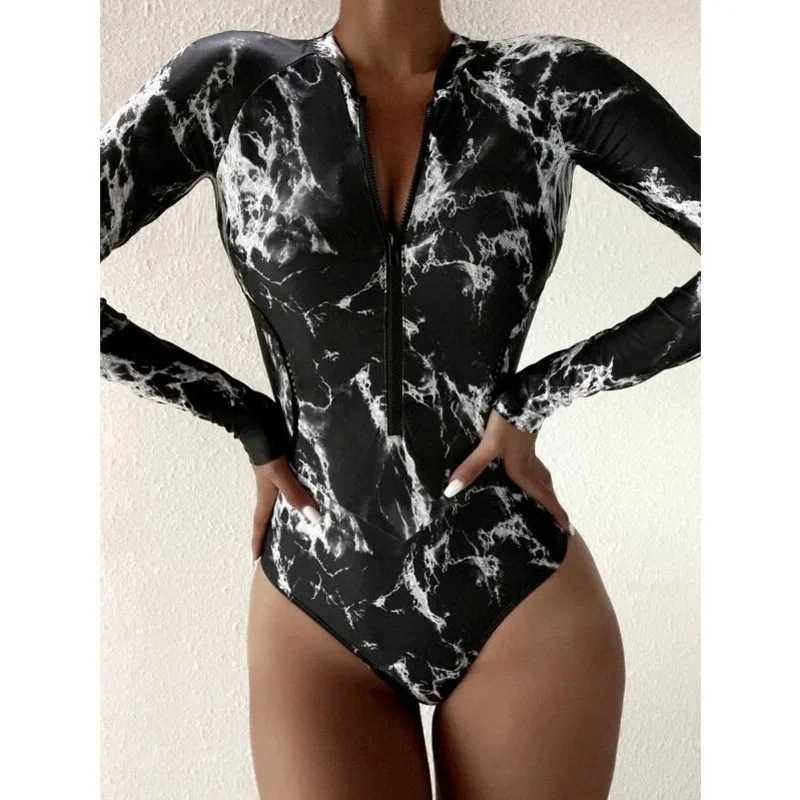 One-Piece Swimsuit For Sports Surfing Long Seve Swimwear 2025 New Womens Bodysuit Swimming Bathing Suit Beachwear Pool BatherXJ240108