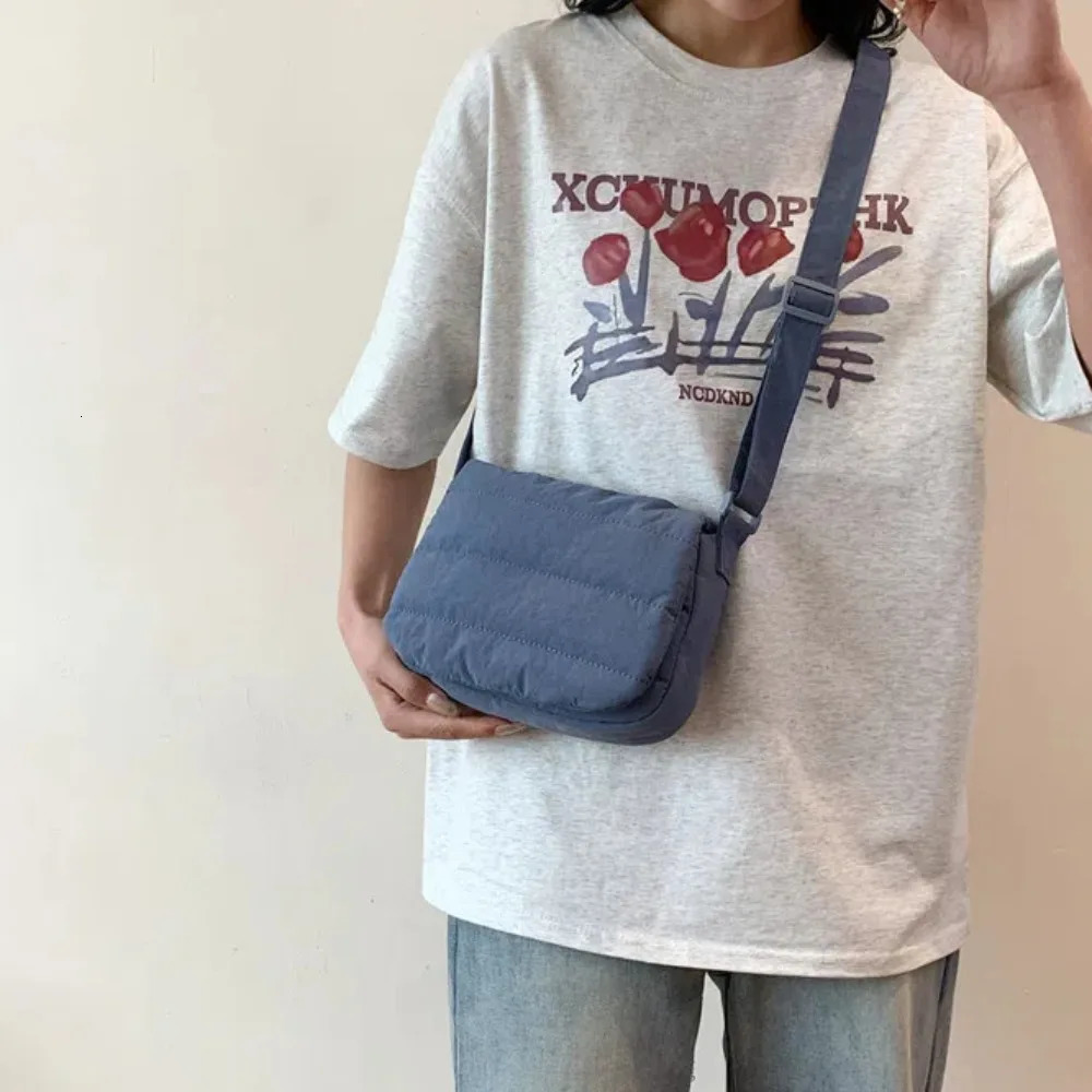 Square Quilted Cotton Shoulder Bag Nylon Wide Straps Puffer Tote Lightweight Flip Up Puffy Handbag Women 250107