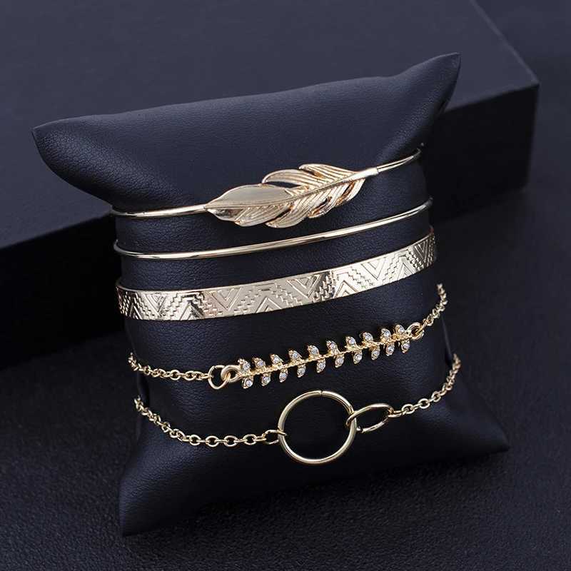 5Pcs/set Bohemian Gold color Moon Crystal Opal Open Bracelet Set for Women Punk Boho Beach Bangle Jewelry GiftXJ250109