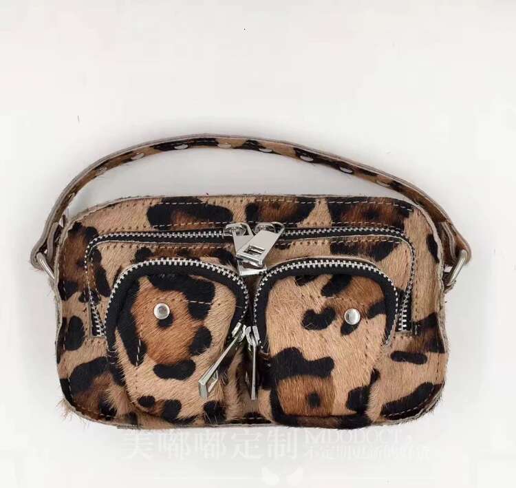 Leopard Prints Three Shoulder Straps Underarm Shoulder Bags For Women French Style Crossbody Phone Bag 2024 Latest Design