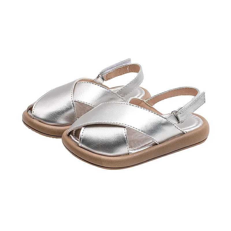 Girls and Childrens Sandals Summer Solid Color Cool Skating Shoes Fashion Waist Childrens Soft Bottom Cross Lace Beach Sandals Upper W250108