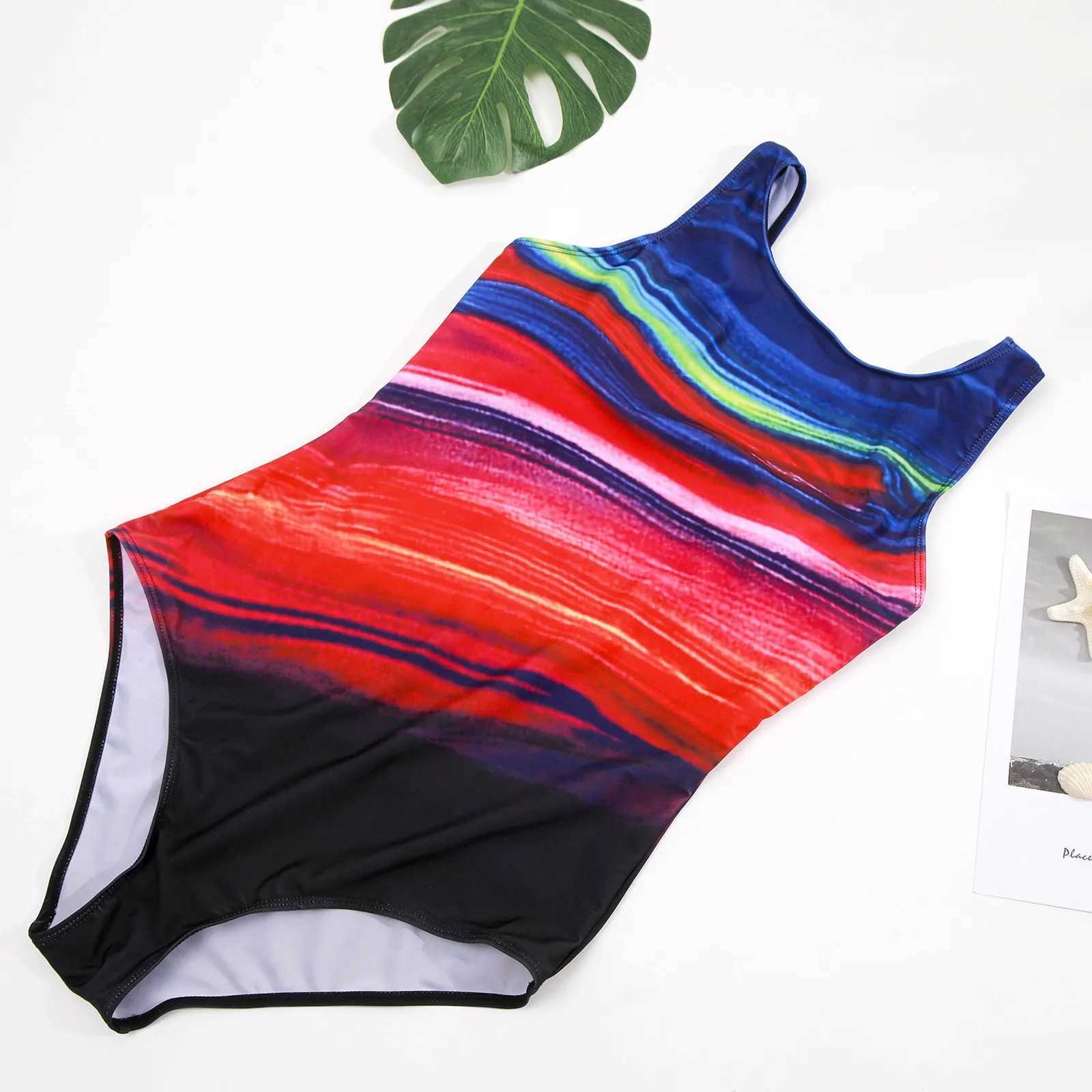 Sexy One-Piece Large Size Swimwear Beachwear Womens Gradient Fashion Bikini Stripe Swimwears Tankinis Set XJ240108