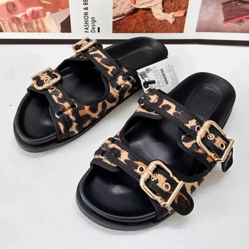 New Arrival 2025 new leopard print womens slider summer platform shoes with thick soles comfortable and soft outdoor womens beach slider large size T2