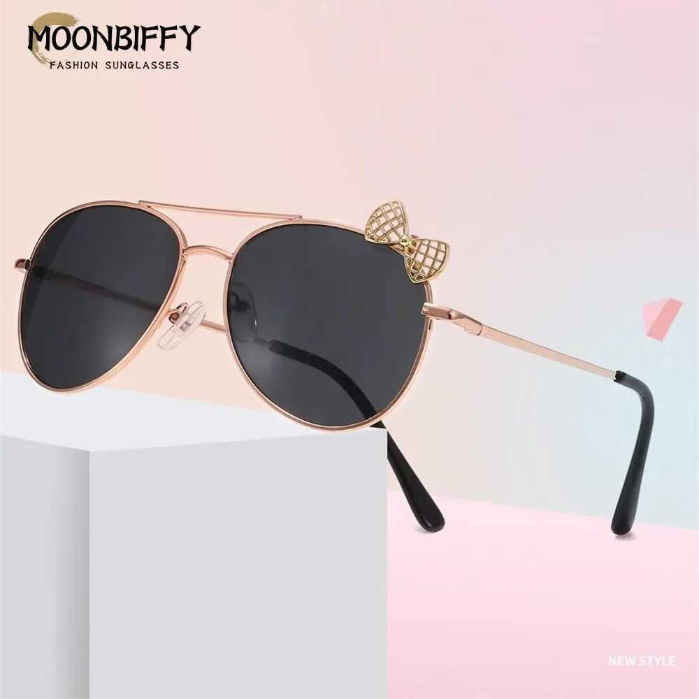 Childrens Cute Sunglasses Metal Frame Childrens Sunglasses Fashion Girls Outdoor Bicycle Goggles Par Glasses Photography Supplies W250109