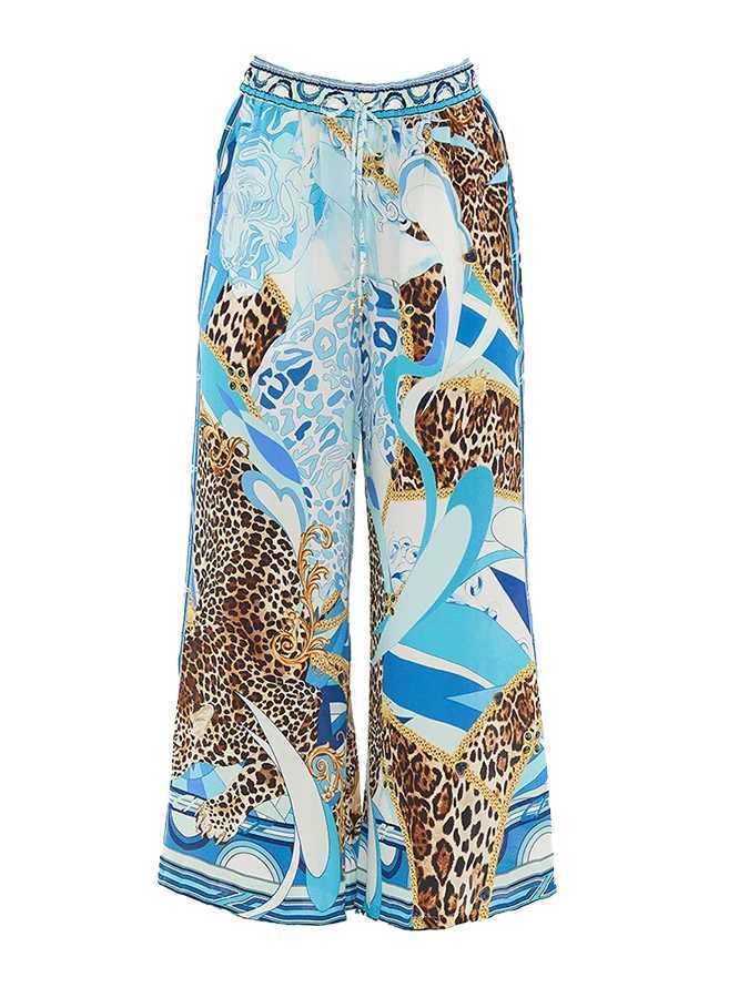 Womens Seaside Wave Blue opard Print One Piece Bikini Slim Fit Swimsuit with Trunks Fashion Design Fresh Design 2025XJ240108
