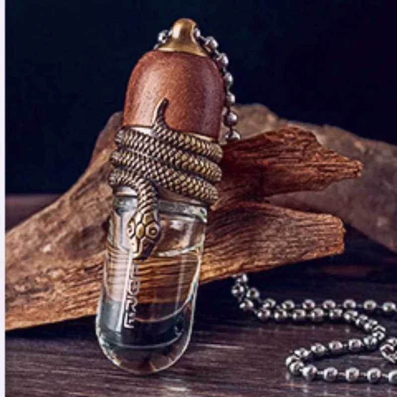 Car Air Freshener Boutique Car perfume Aromatherapy Pendant Hema Wood Pendant High Quality Indoor Durable perfume Odor Removal and Fresh Air H250108