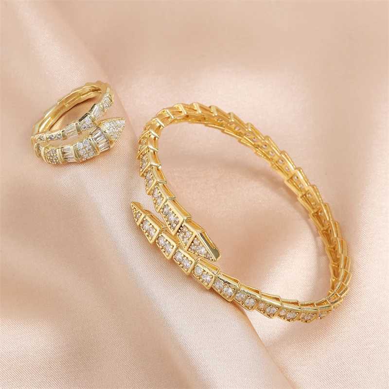 Yupsk Fashion Shiny Zircon Snake Bone Open Bracelet Bangles Exquisite Womens Wedding Party Accories GiftXJ250109