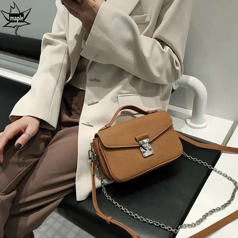 2025 New Pink White Women Messenger Lock Design High Quality Top Layer Cow Leather Ladies Shoulder Crossbody Bag
