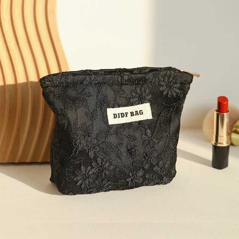 Black Embroidery Womens Makeup Bag Portable Small Makeup Change Storage Bag Travel Card Box Keybox Inner Can Bag W250109